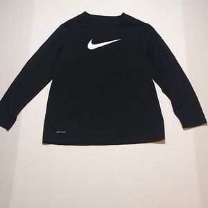 Nike Long Sleeve shirt Boys Size Medium